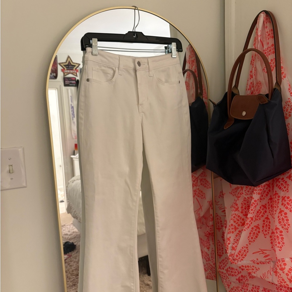 Harper Heritage White Mid-rise Kick Crop Jeans